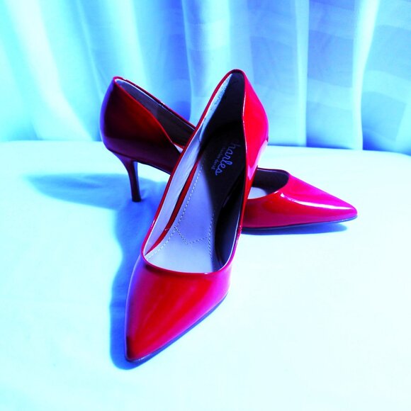 Charles David Angelica Red Patent Pumps, NWOT, 8.5M - Picture 1 of 7